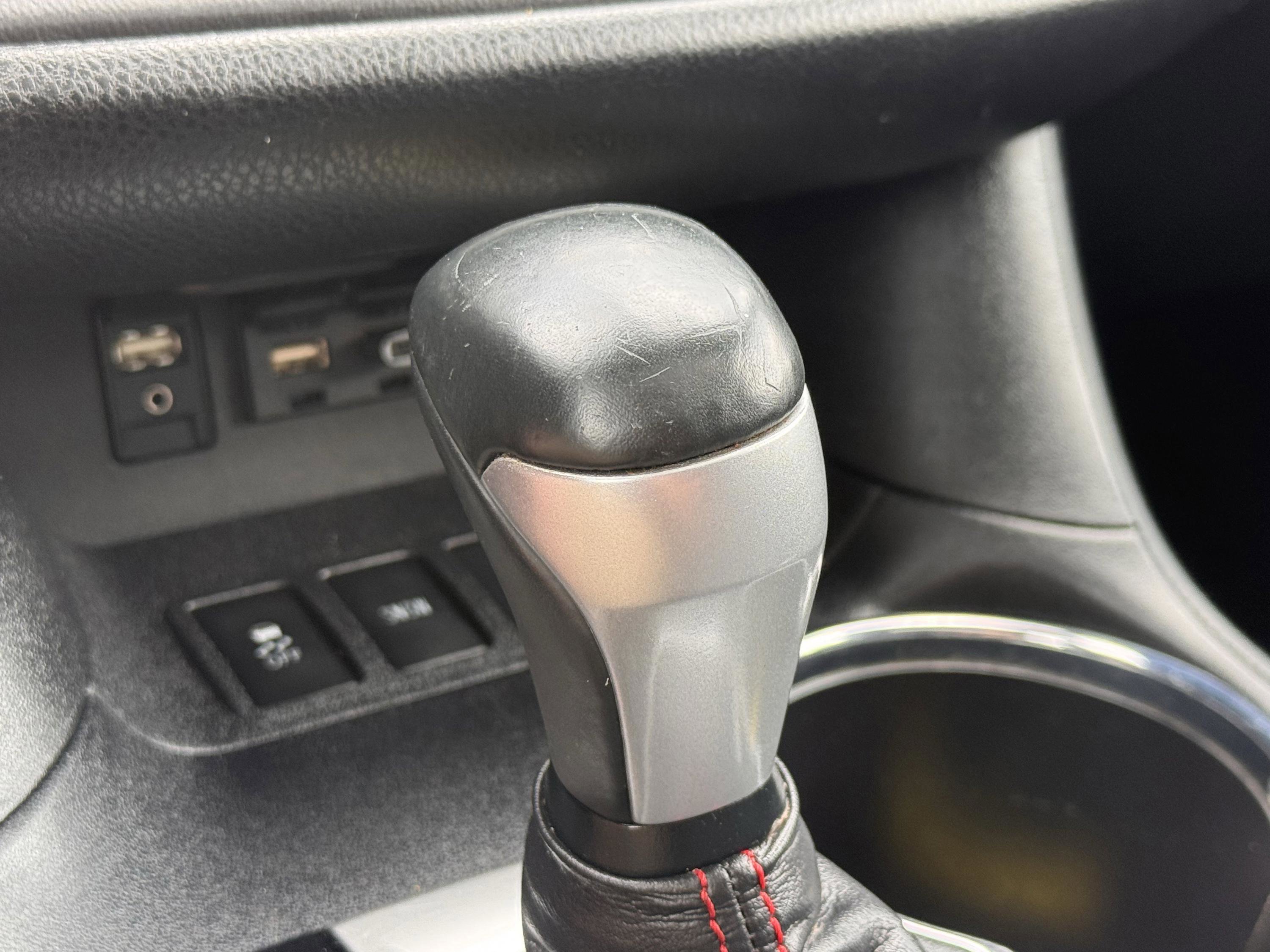 Used 2019 Toyota Highlander SE image 18