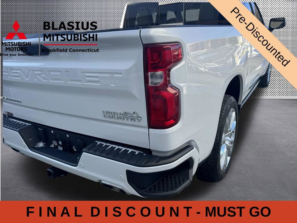 Used 2023 Chevrolet Silverado 1500 High Country w/ High Country Premium Package AWD/4WD image 12