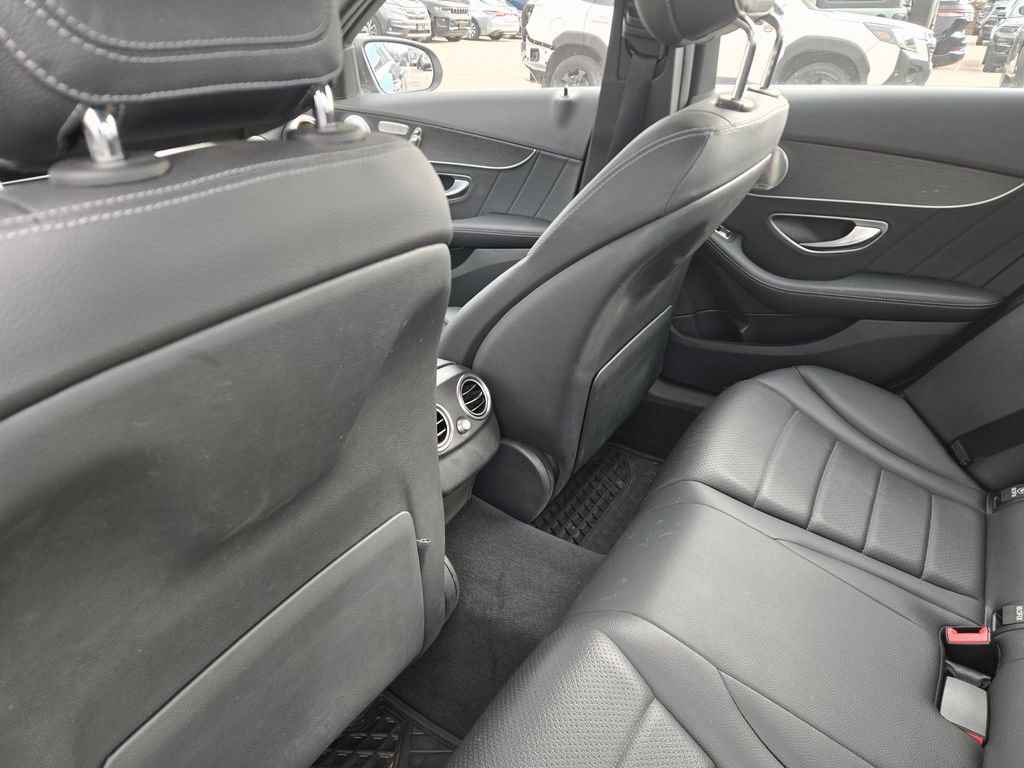 Used 2020 Mercedes-Benz C 300 4MATIC Sedan image 14