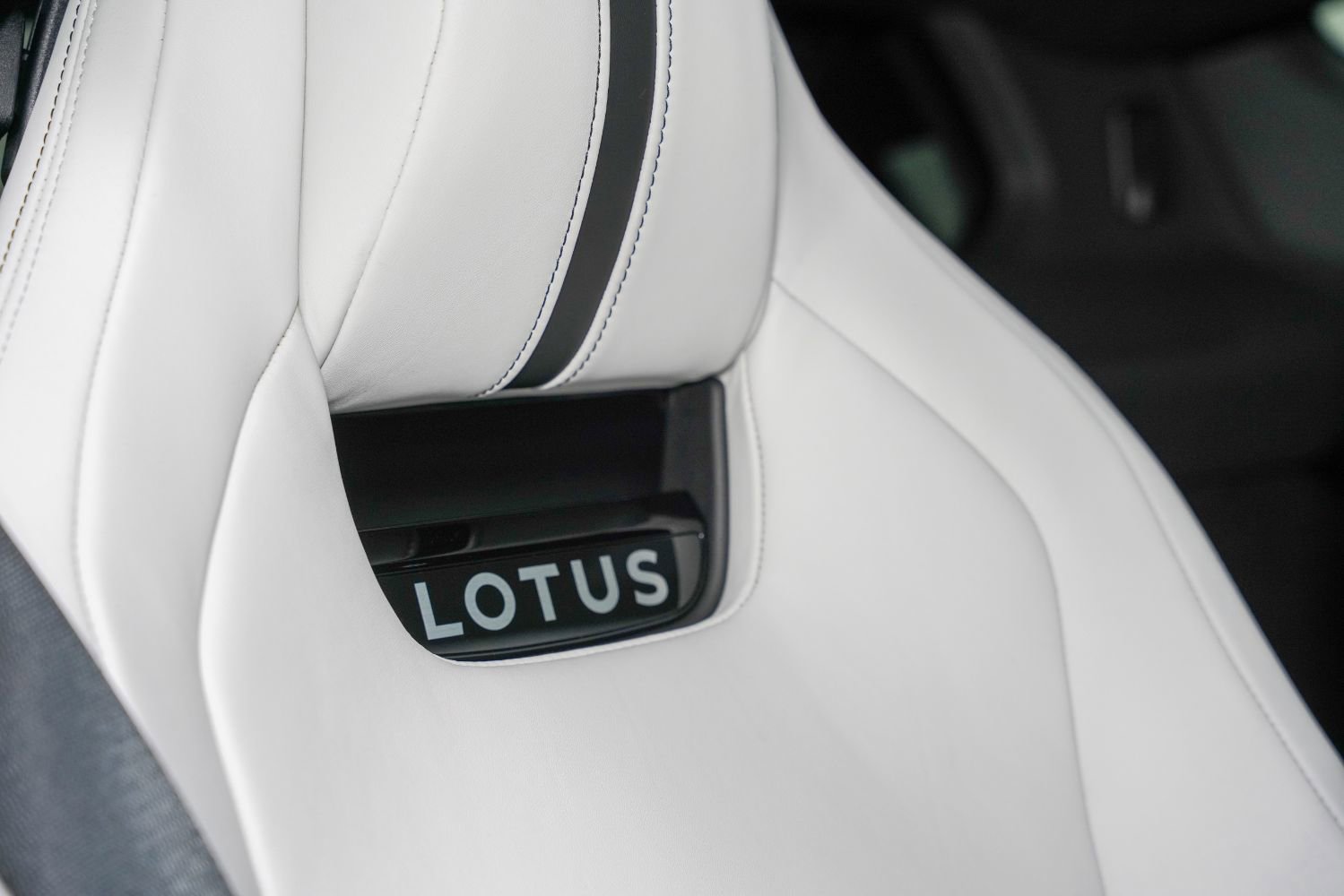 Used 2024 Lotus Emira First Edition image 29