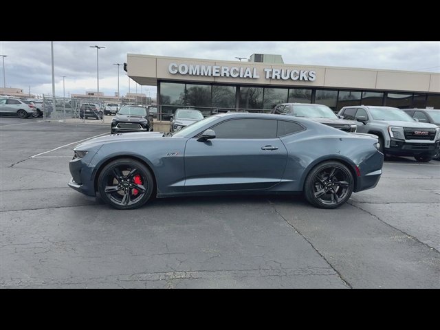 Used 2023 Chevrolet Camaro LT w/ RS Package image 5