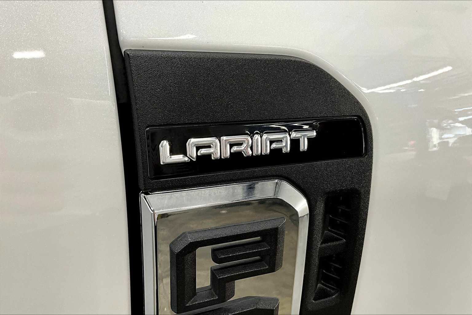 Used 2024 Ford F350 Lariat image 10