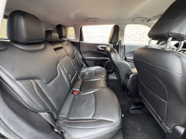 Used 2019 Jeep Compass Limited image 12