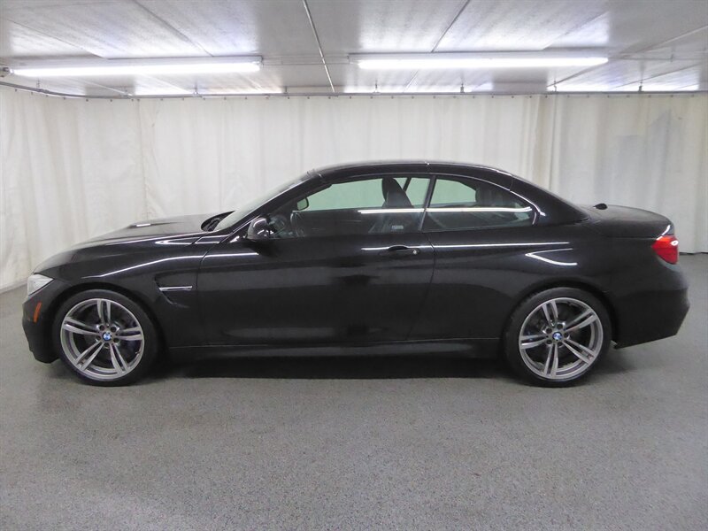 Used 2015 BMW M4 Convertible RWD image 12