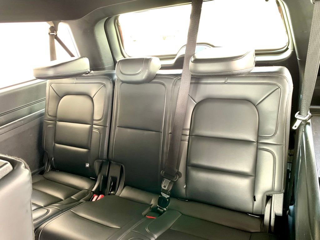 Used 2024 Lincoln Navigator L 4WD image 23