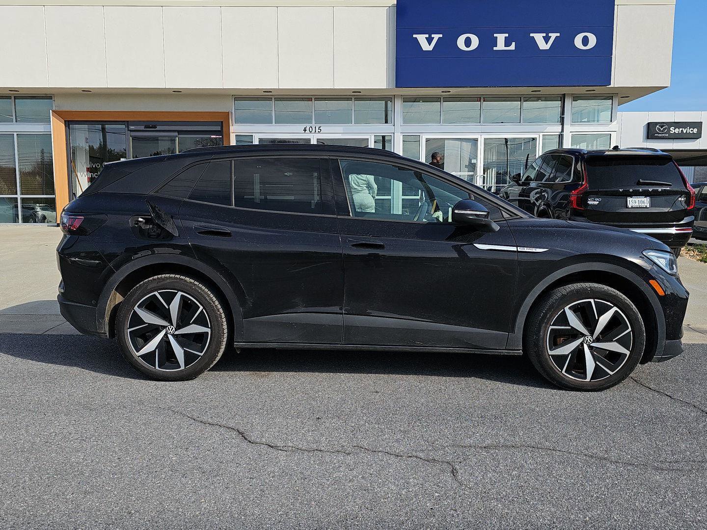 Used 2023 Volkswagen ID.4 Pro S image 6