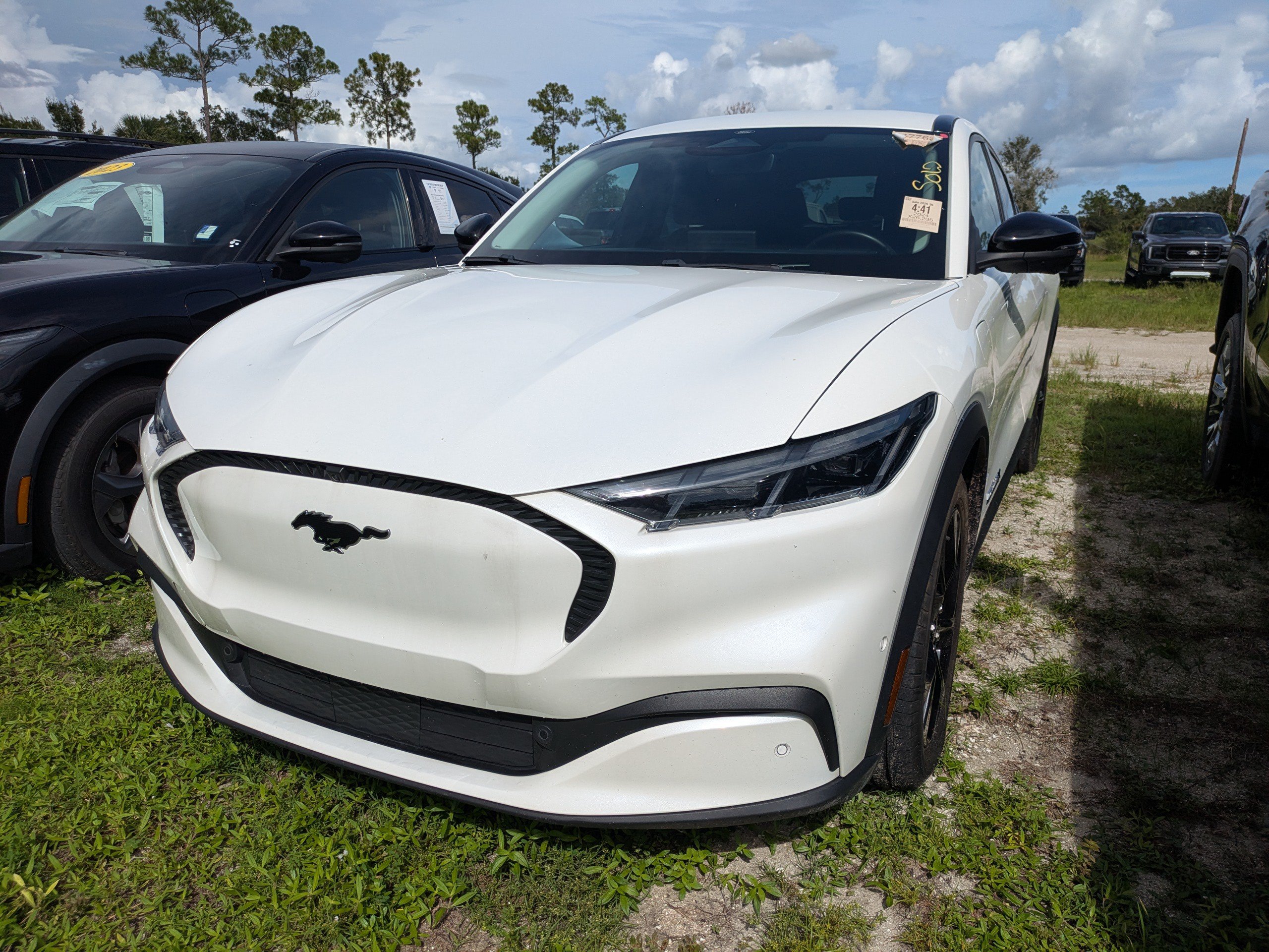 Used 2024 Ford Mustang Mach-E Select AWD/4WD image 4