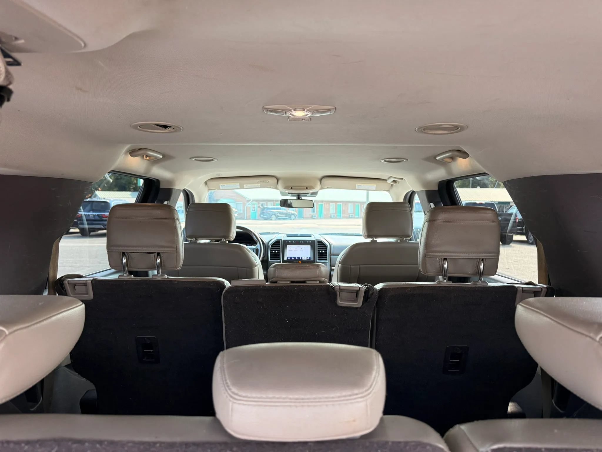 Used 2020 Ford Expedition Max Limited RWD image 14
