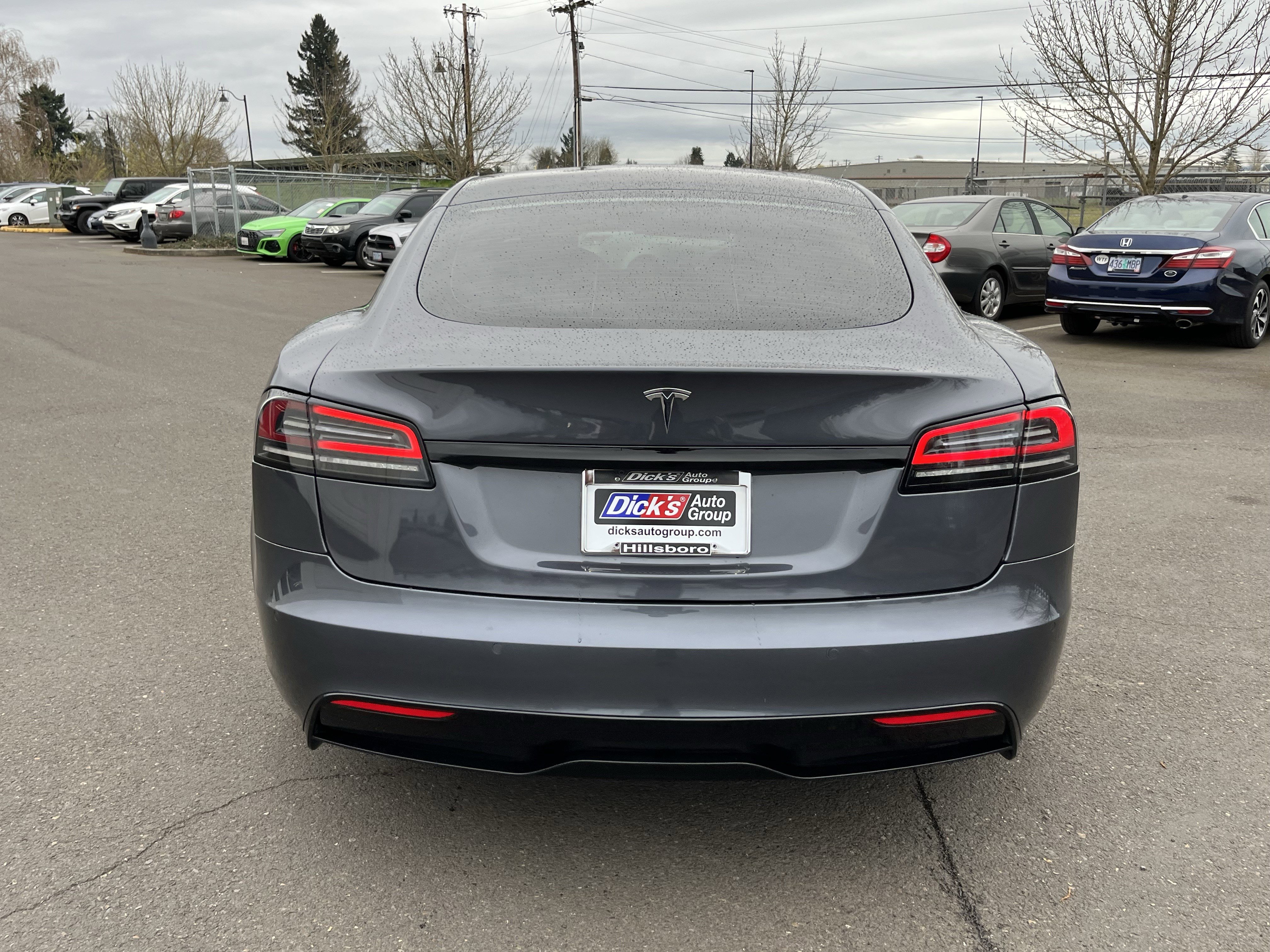 Used 2022 Tesla Model S image 4