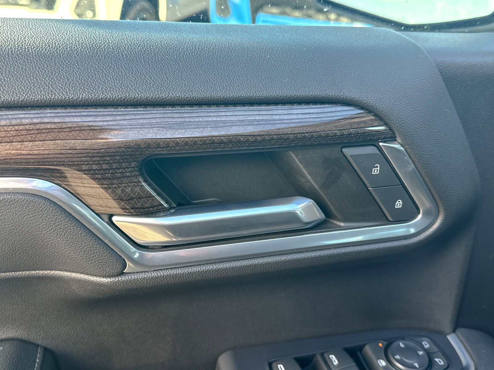 Certified 2022 Chevrolet Silverado 1500 LT image 17