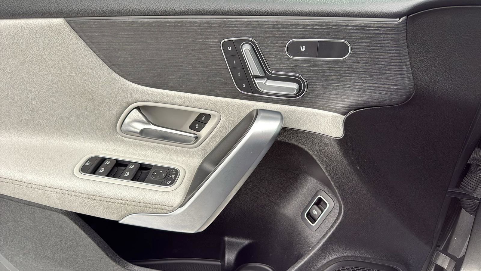 Used 2019 Mercedes-Benz A 220 4MATIC image 12