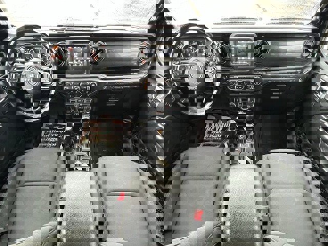 Used 2020 Jeep Wrangler Unlimited Sport image 2