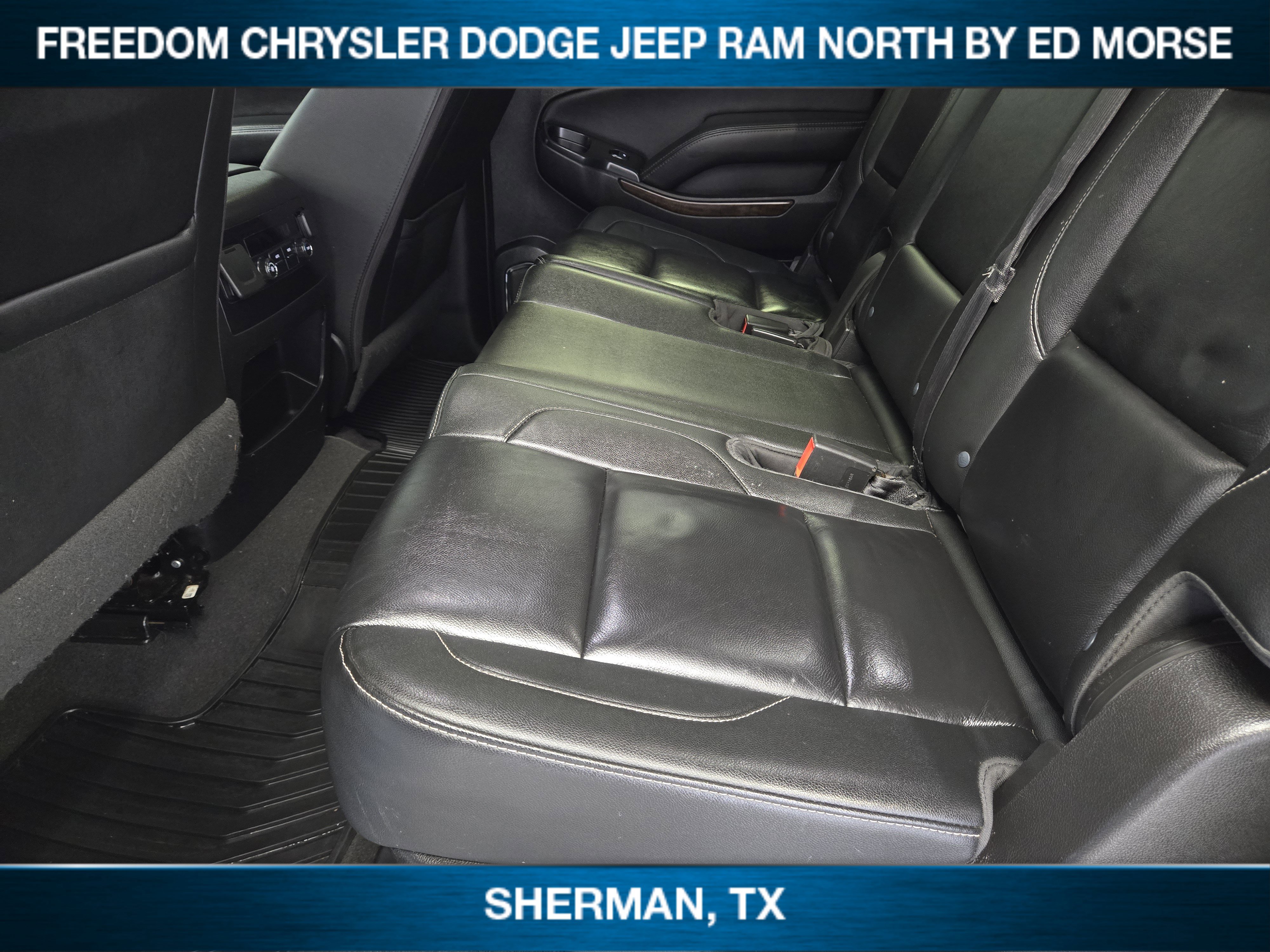 Used 2019 Chevrolet Suburban LT image 19