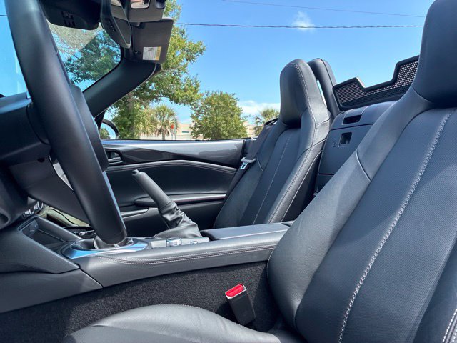 Used 2024 MAZDA MX-5 Miata Grand Touring w/ Weather Package RWD image 21