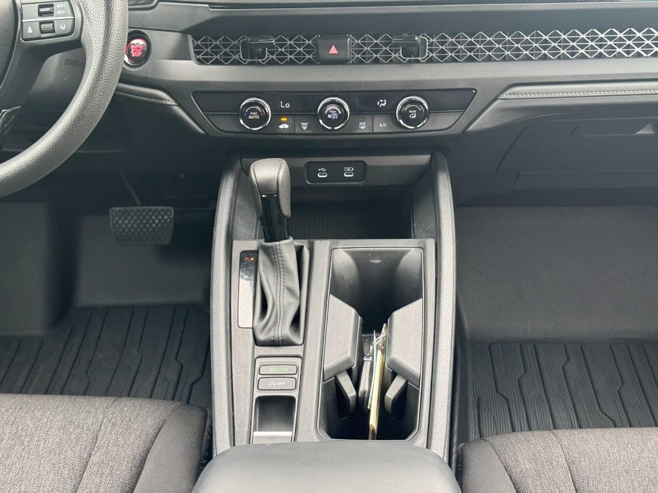 Certified 2025 Honda Accord LX image 15