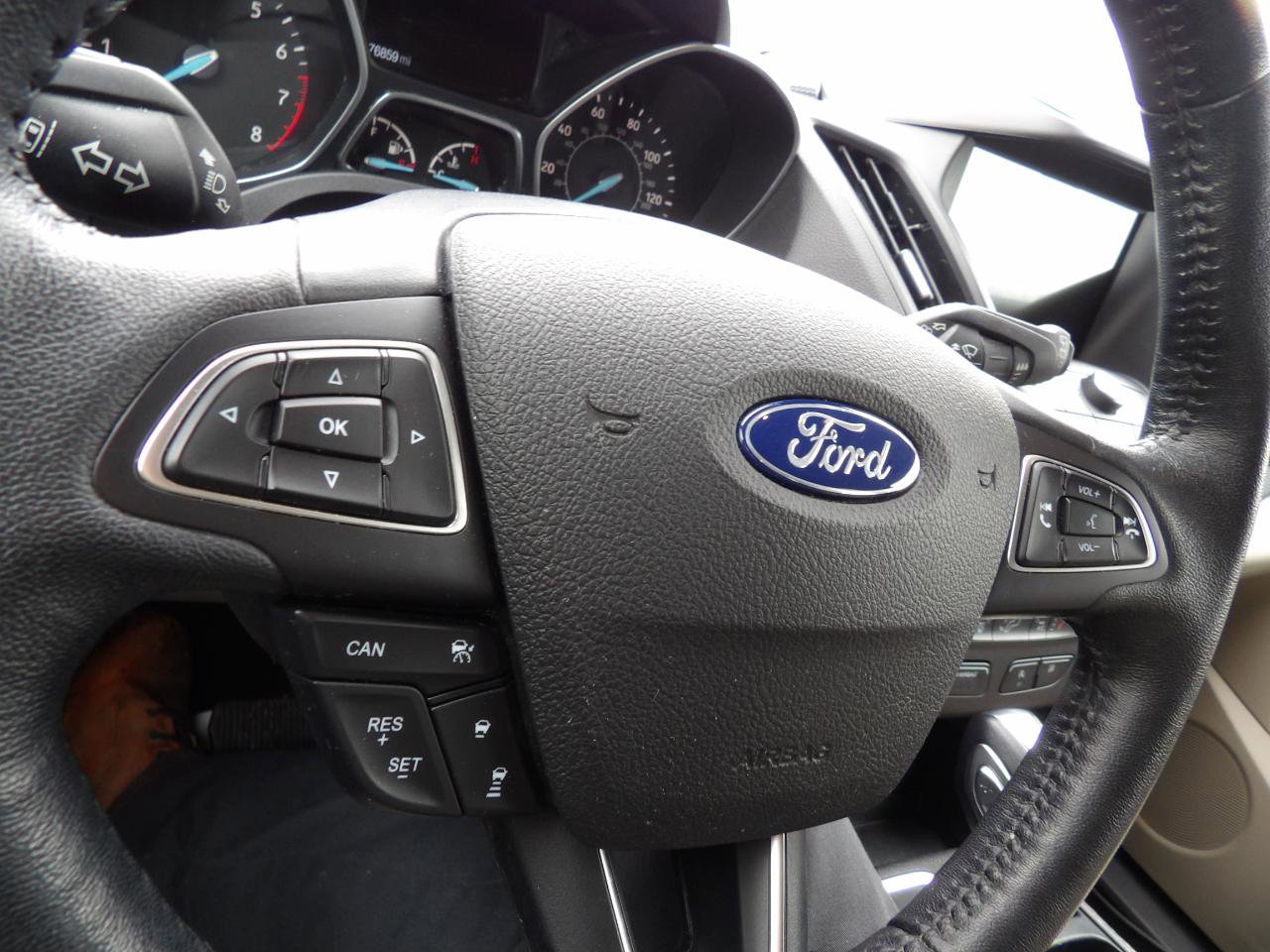 Used 2018 Ford Escape SEL w/ Ford Safe & Smart Package image 13