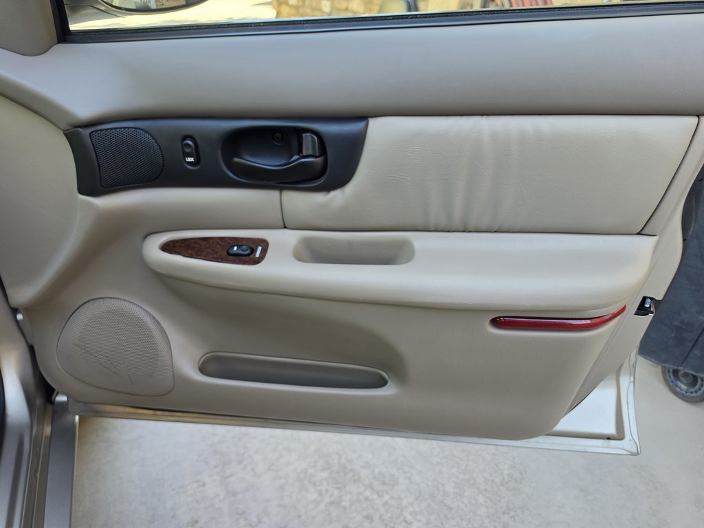 Used 2001 Buick Regal LS w/ Touring Pkg FWD image 29