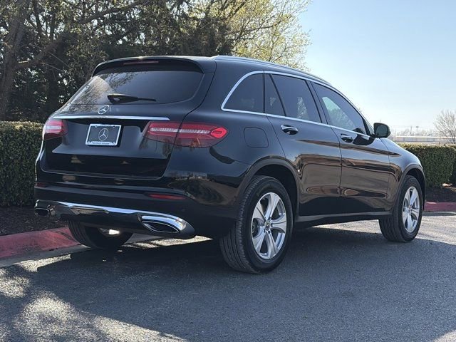 Used 2018 Mercedes-Benz GLC 300 image 3
