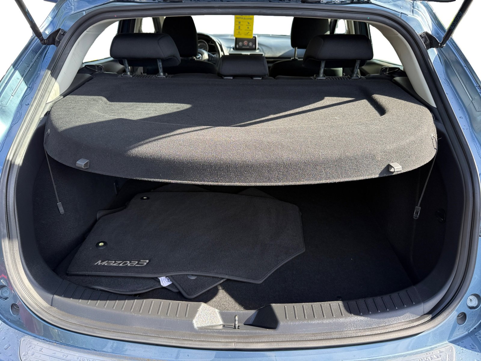 Used 2015 MAZDA MAZDA3 i Touring FWD image 17