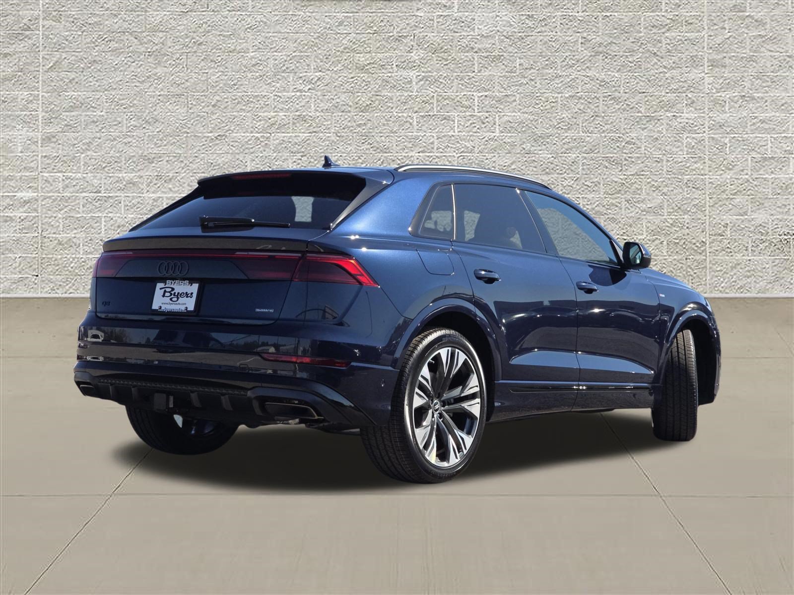 New 2027 Audi Q8 Premium Plus AWD/4WD image 7