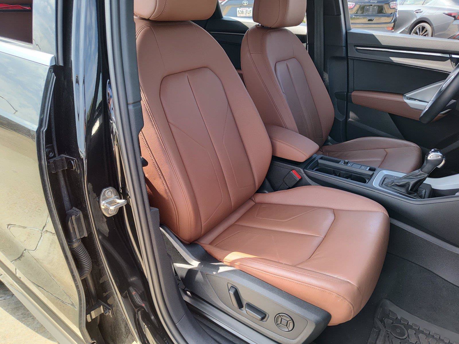 Used 2022 Audi Q3 2.0T Premium AWD/4WD image 24