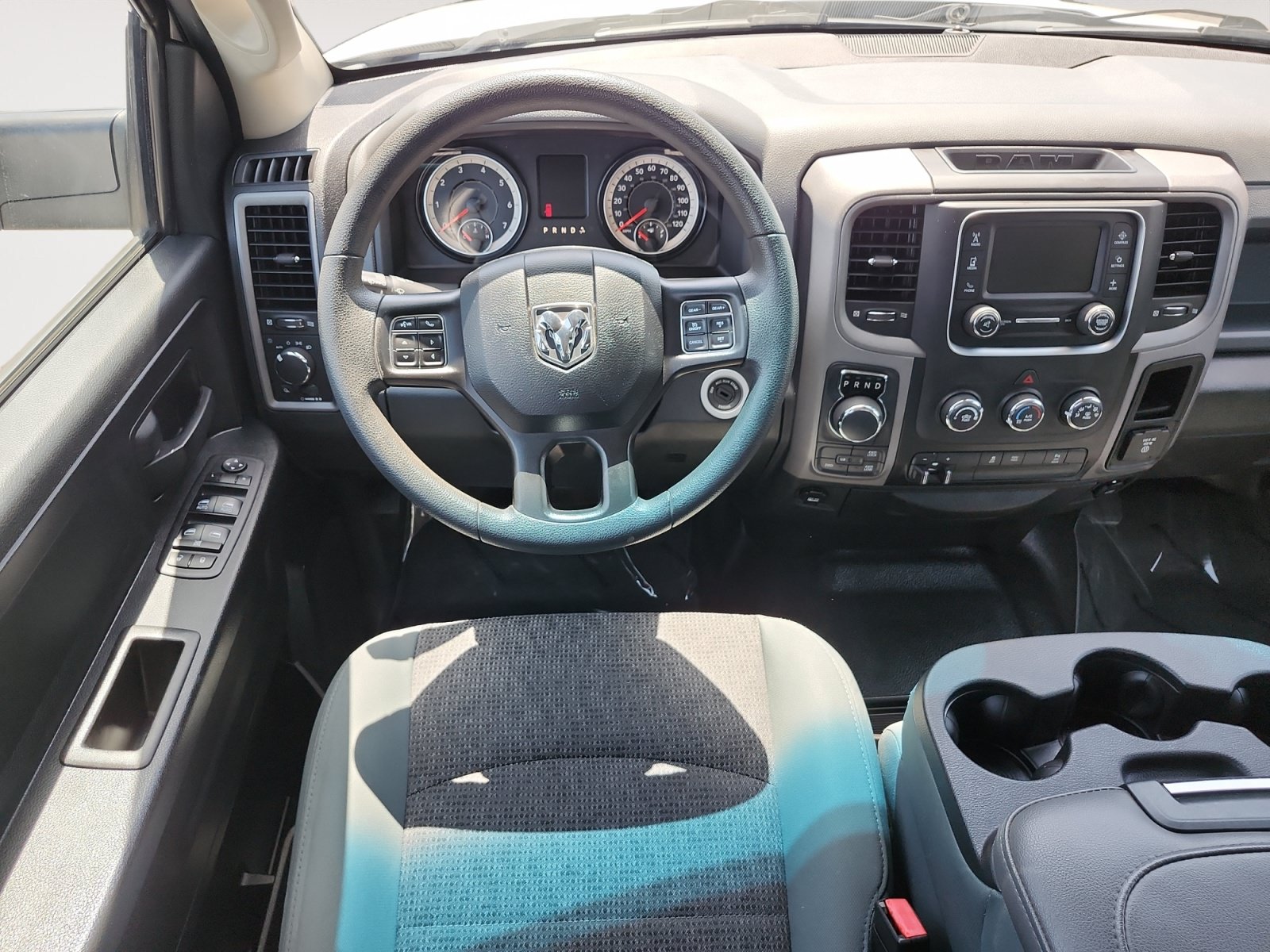 Used 2018 RAM 1500 Tradesman AWD/4WD image 10