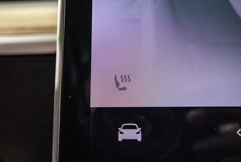 Used 2018 Tesla Model 3 Long Range image 23