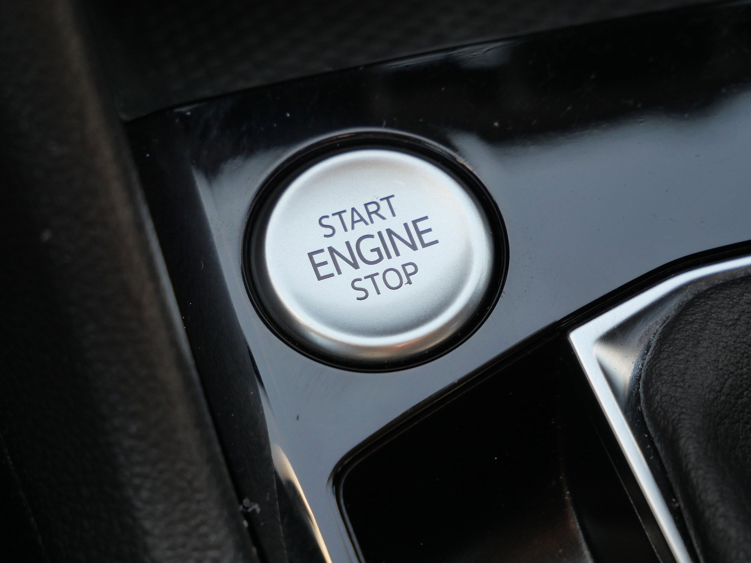 Used 2023 Volkswagen Taos S image 27