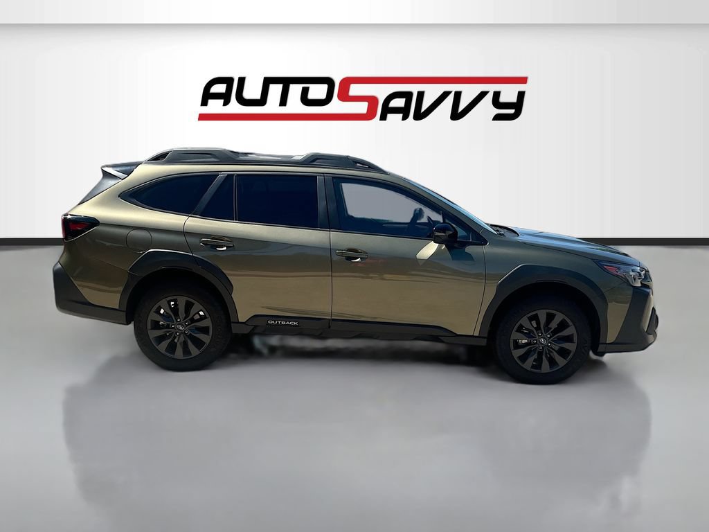Used 2025 Subaru Outback Onyx Edition AWD/4WD image 8
