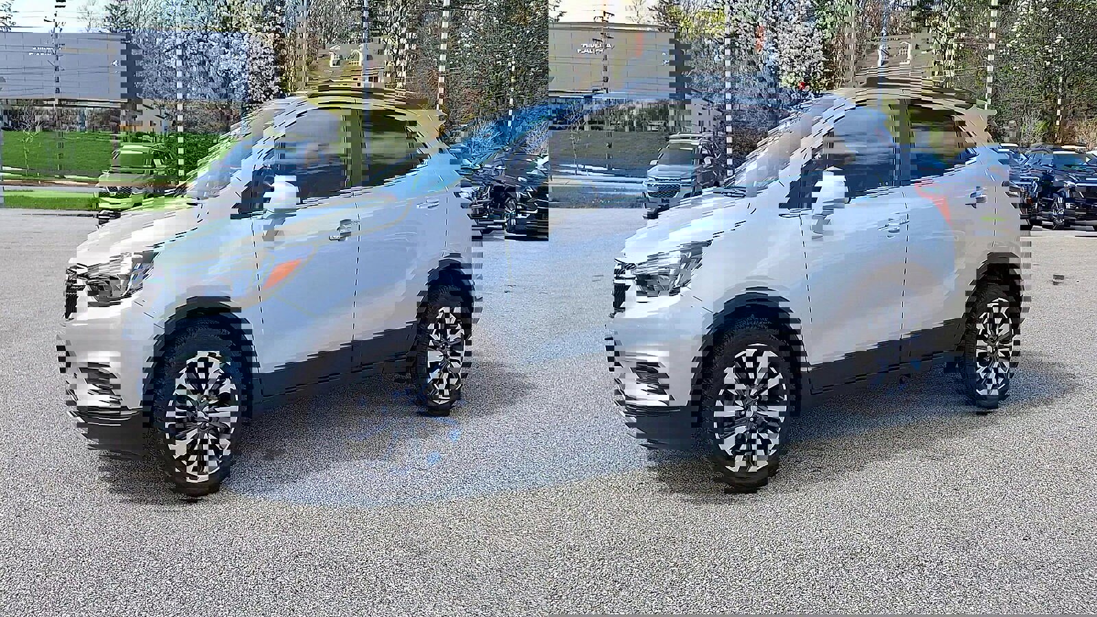 Certified 2022 Buick Encore Preferred w/ Safety Package image 5