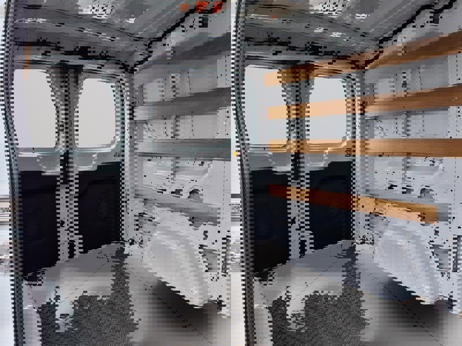 Used 2024 Ford Transit 250 Low Roof w/ Exterior Upgrade Package image 11