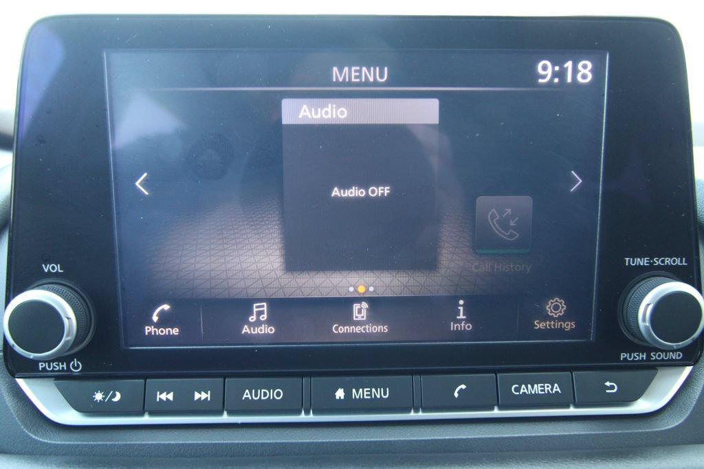 Used 2023 Nissan Rogue S AWD/4WD image 29