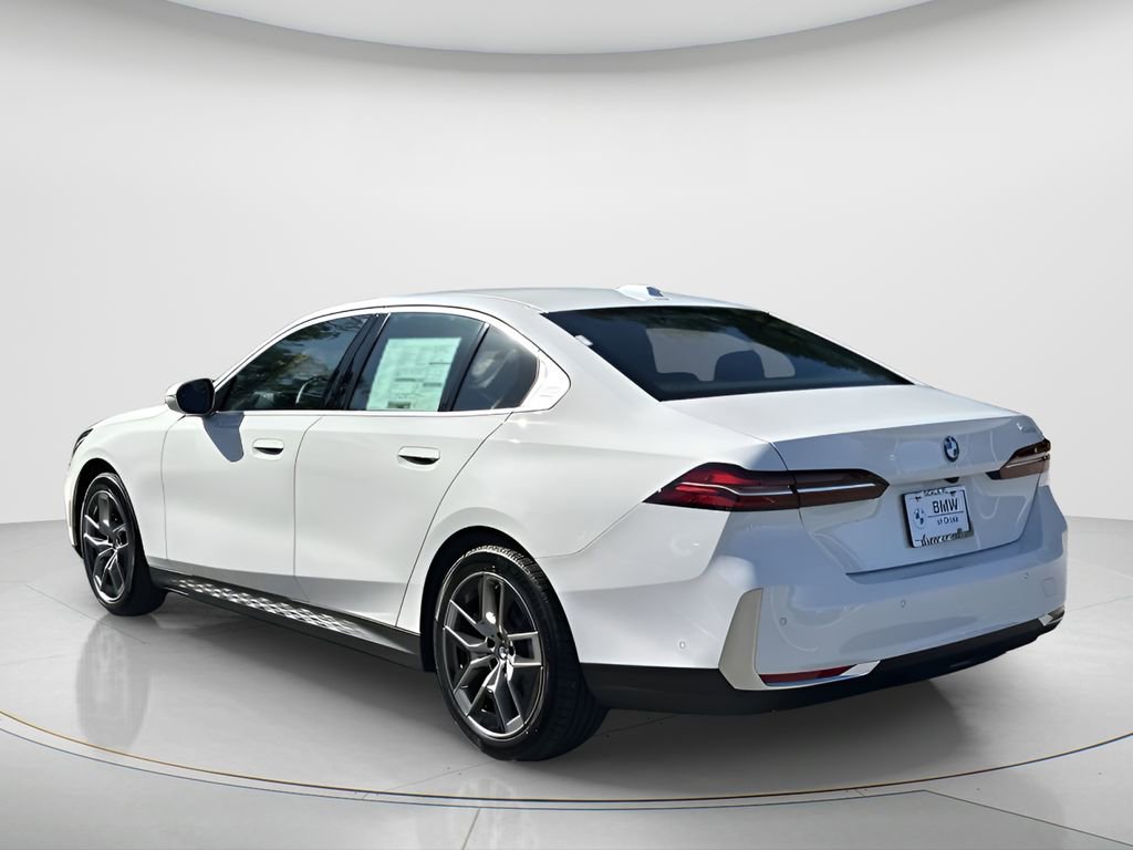 New 2026 BMW 530i w/ Premium Package image 11