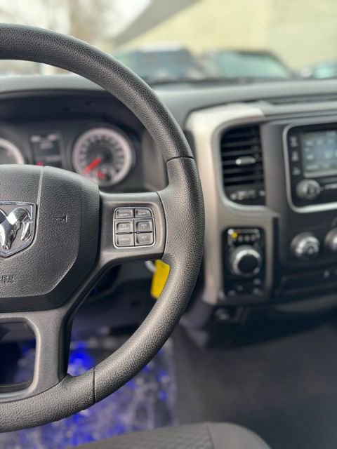 Used 2020 RAM 1500 Classic Warlock image 16