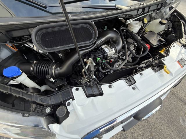 Used 2025 Ford Transit 350 XLT image 27