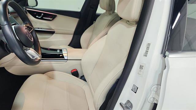 Used 2024 Mercedes-Benz C 300 4MATIC Sedan image 11