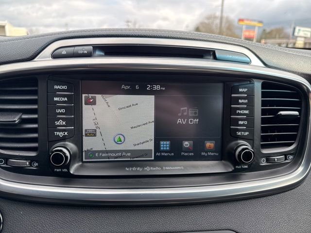 Used 2018 Kia Sorento SX image 10