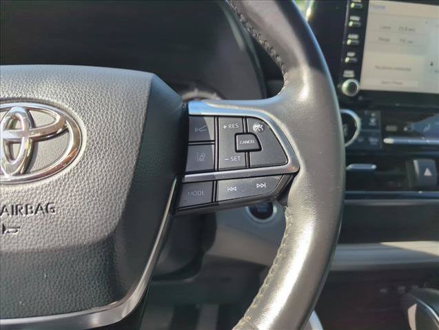 Used 2020 Toyota Highlander LE FWD image 20