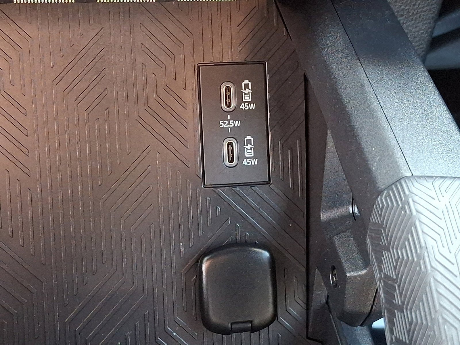 Certified 2025 Toyota 4Runner SR5 image 24