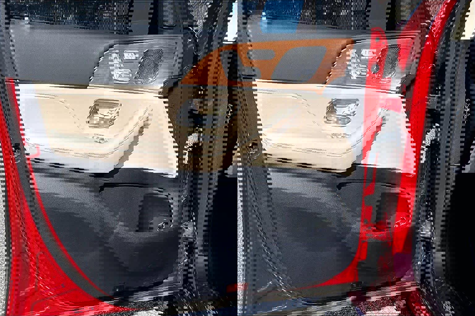 Used 2022 Mercedes-Benz GLE 450 4MATIC image 22