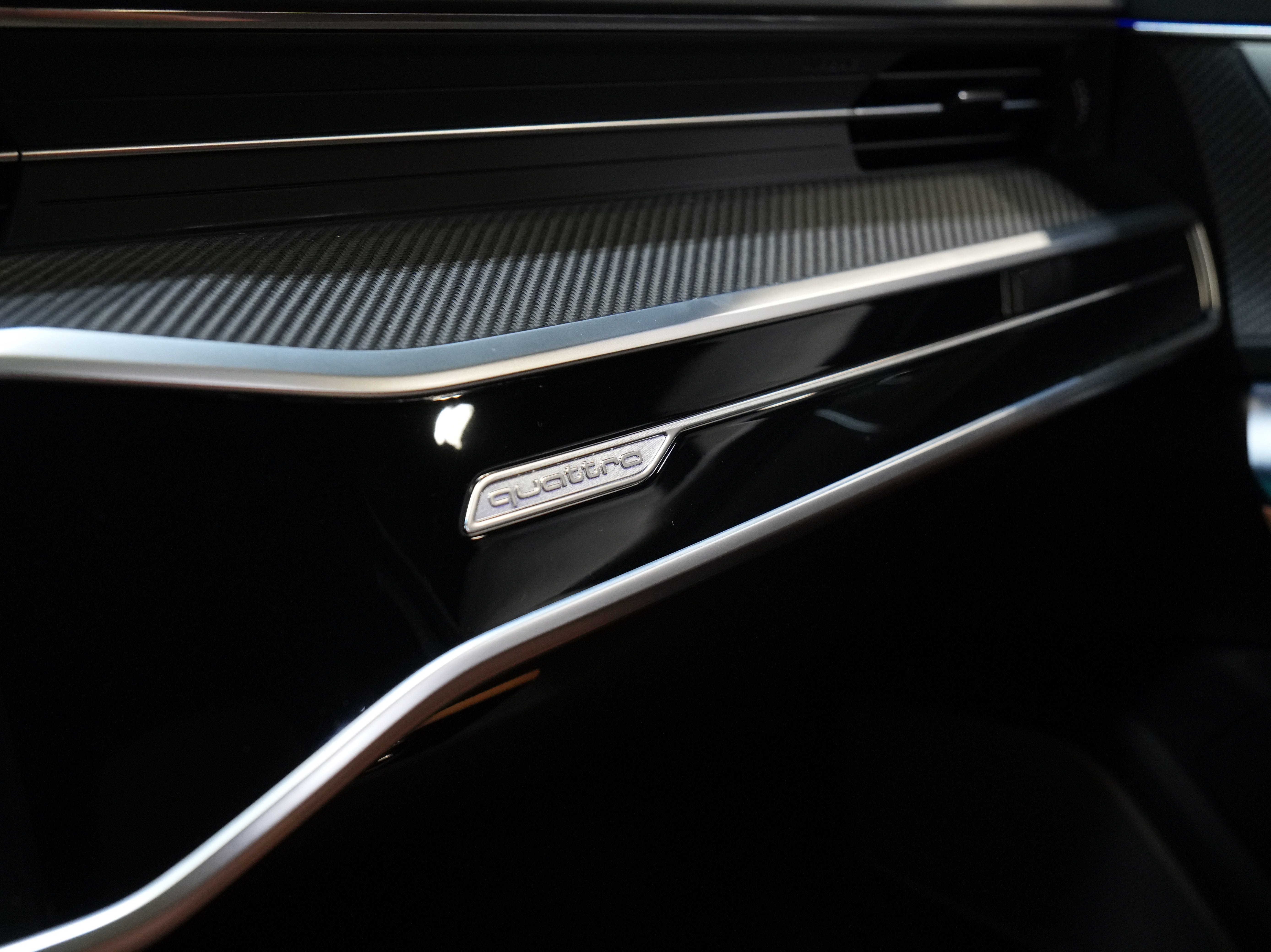 Used 2022 Audi RS 6 image 47