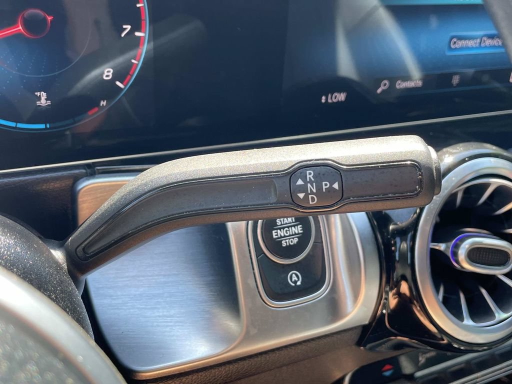Used 2021 Mercedes-Benz GLB 250 image 31