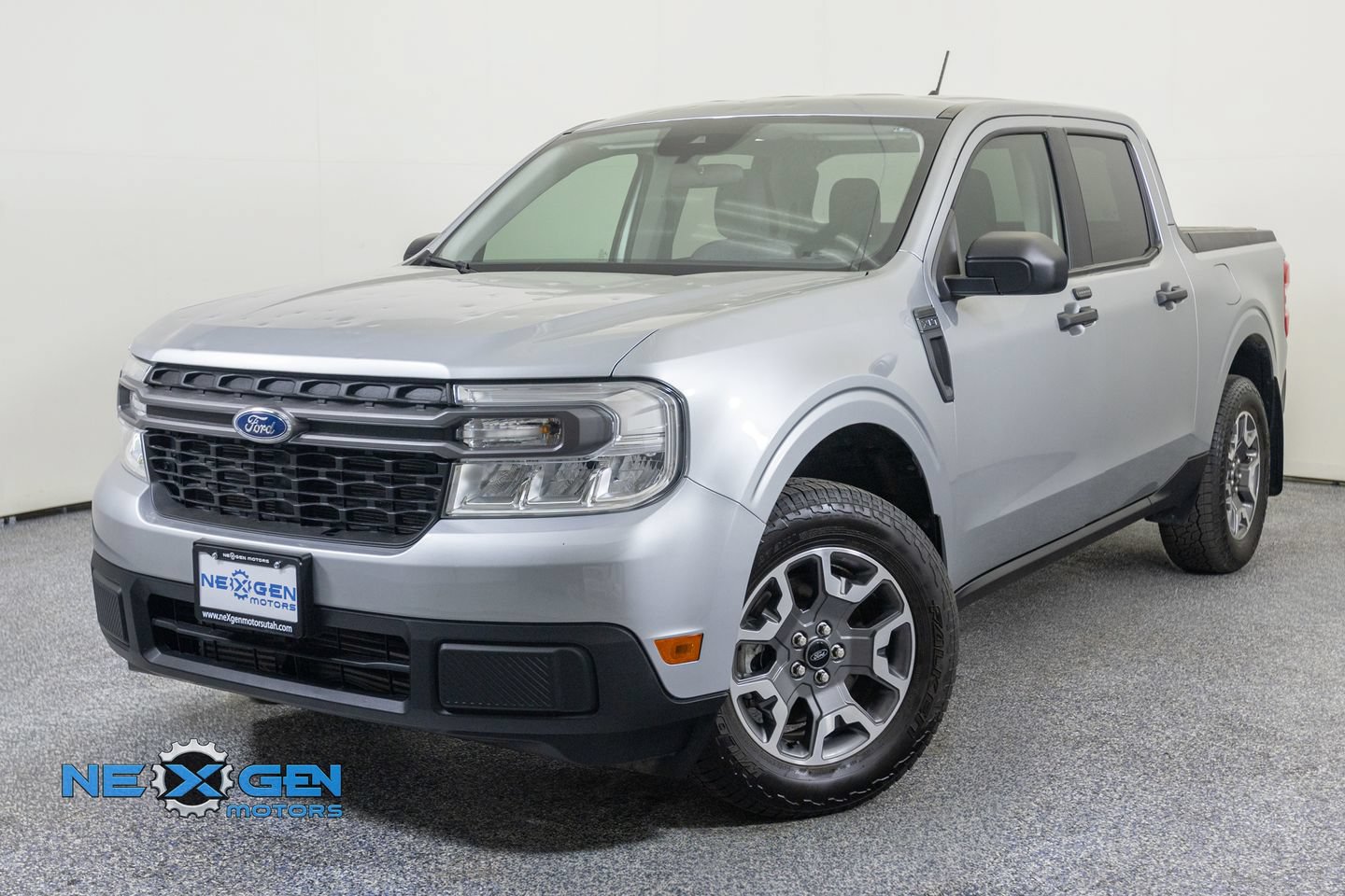 Used 2024 Ford Maverick XLT w/ Equipment Group 300A Standard AWD/4WD image 3