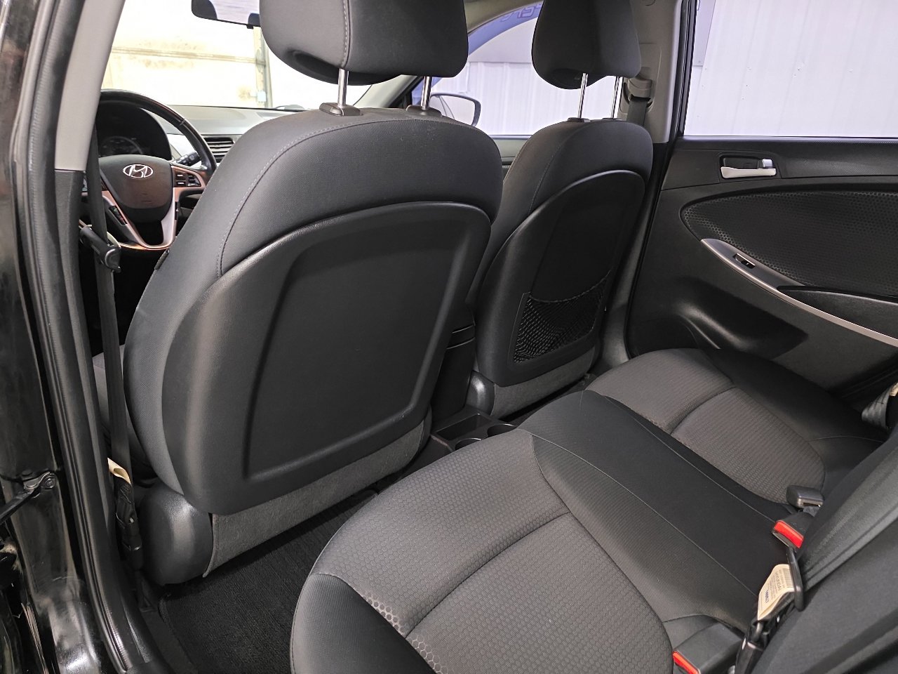 Used 2015 Hyundai Accent Sport image 28