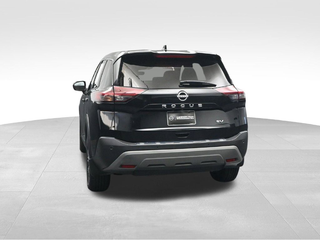 Used 2023 Nissan Rogue SV FWD image 4