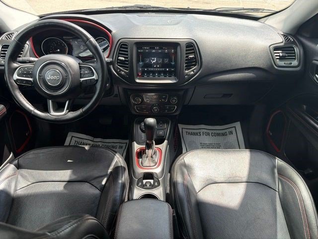 Used 2018 Jeep Compass Trailhawk w/ Leather Interior Group AWD/4WD image 26