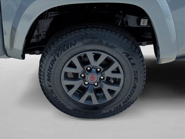 Used 2020 Toyota Tacoma SR5 RWD image 25