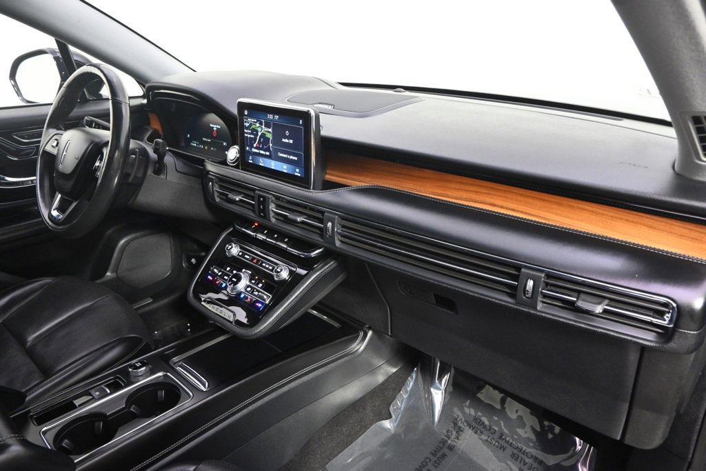 Used 2021 Lincoln Corsair Reserve w/ Equipment Group 201A image 14