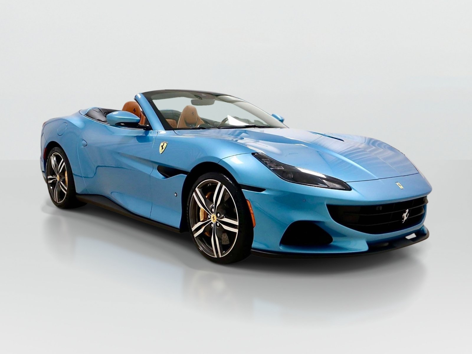 Certified 2022 Ferrari Portofino M RWD image 7