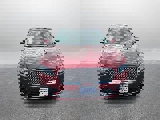 Used 2017 Lincoln Continental Reserve w/ Climate Package image 4